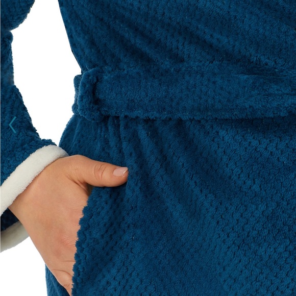 Stan Herman 🆕 Plus Size 1X Dimple Plush Wrap Robe Blue - Picture 9 of 10